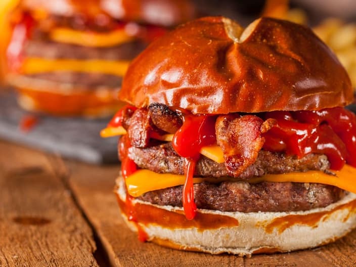 Umami power pack - beef, bacon, cheese, tomato ketchup