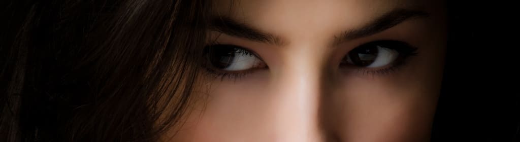 eye contact and variations of it are used in advertising