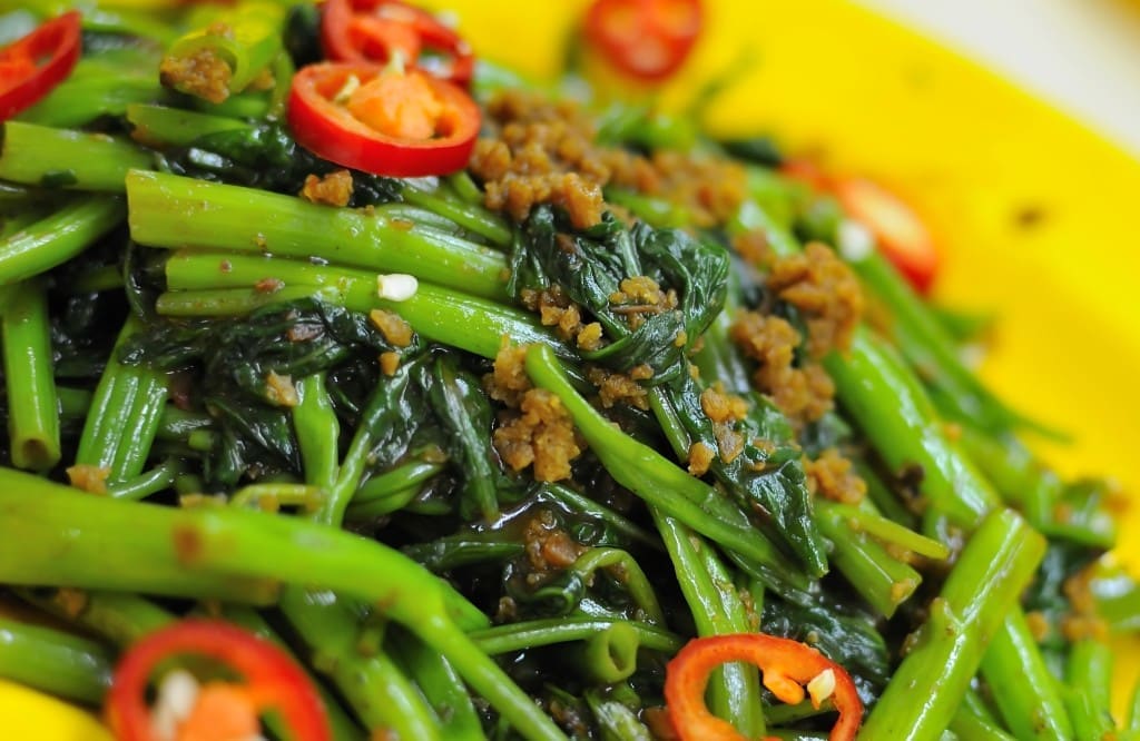 Chinese style kang kong vegetables cooked with spicy vegetarian sambal chili sauce.