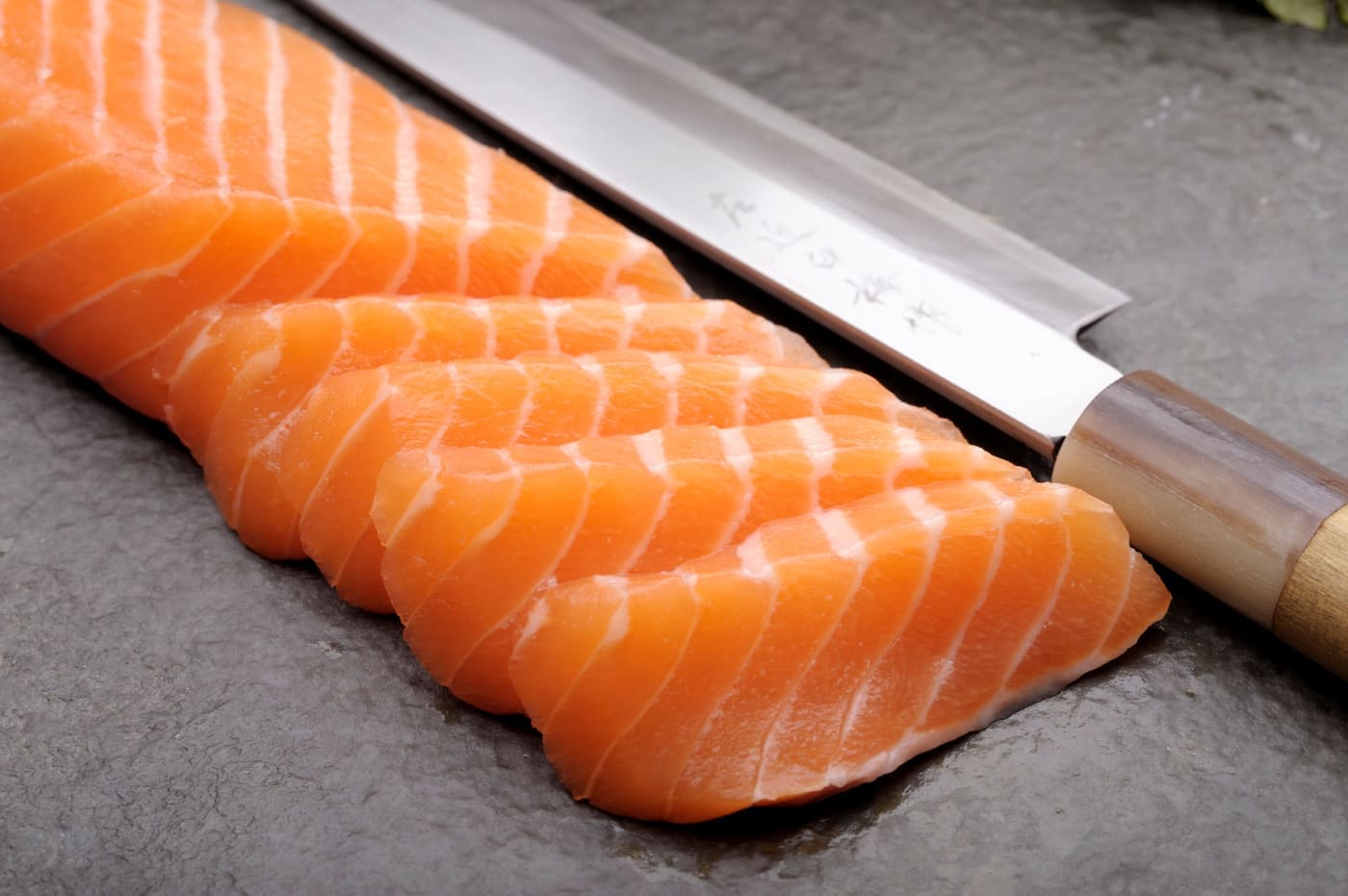 yanagi-ba - Fresh Salmon Sashimi with Sashimi Knife.
