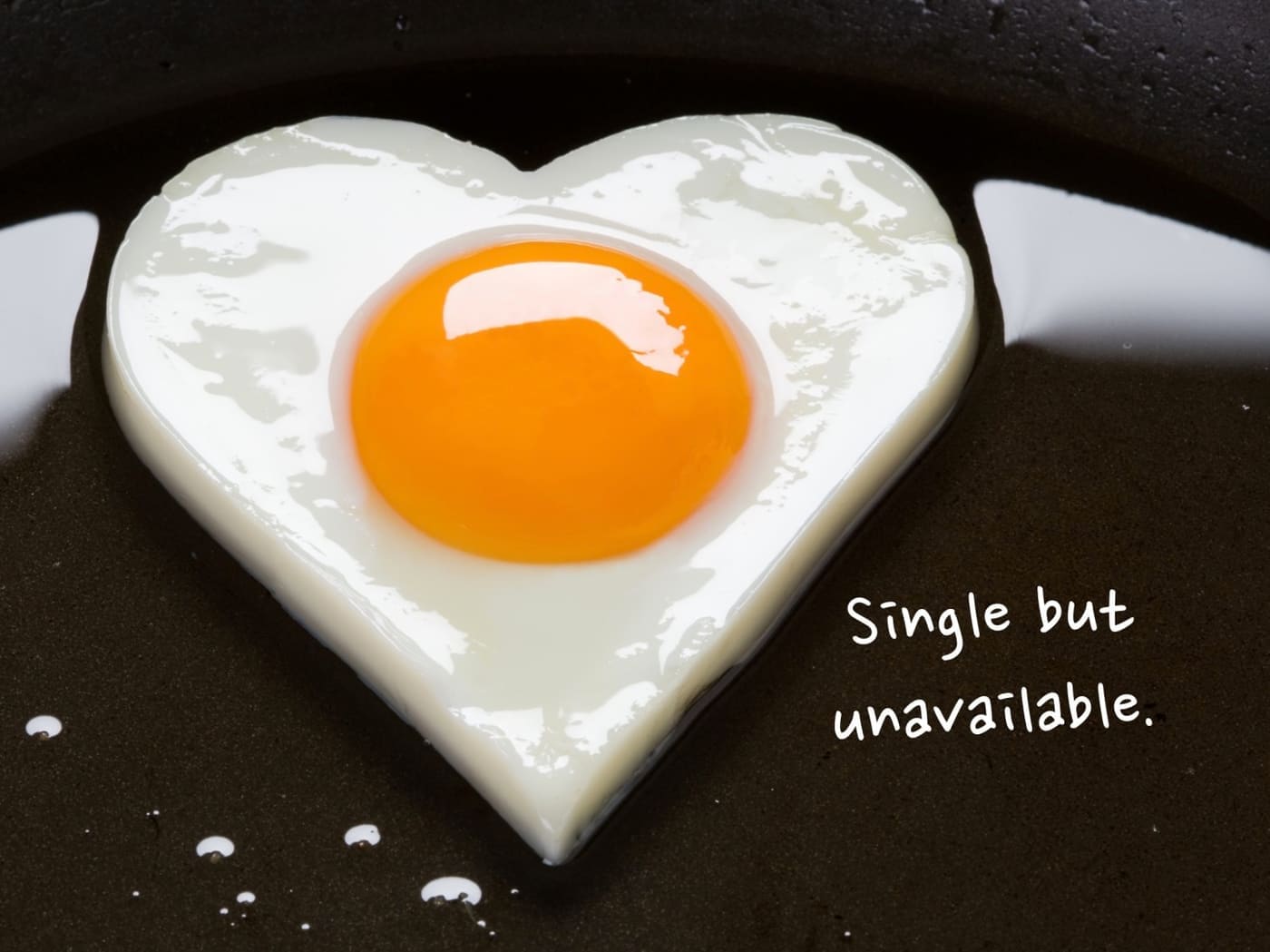 non-sticks pans work because the bonds in PTFE are single bonds and unavailable for bonding with food