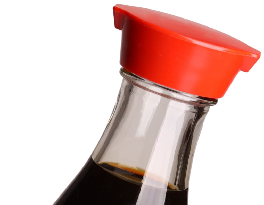 soy sauce bottle spout designed to prevent dripping